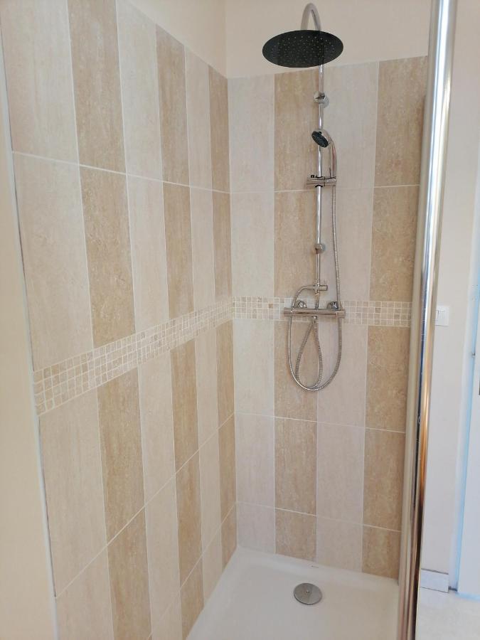 Au Thiernois Apartment Тиерс Екстериор снимка